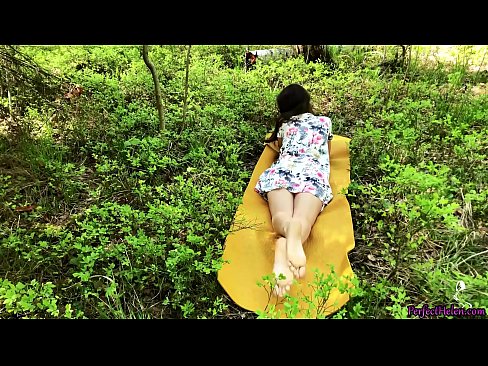 ❤️ Un străin de pe Tinder îmi masturbează păsărica și o fute cu pasiune în pădure ️❌ at ro.pornjk.ru
